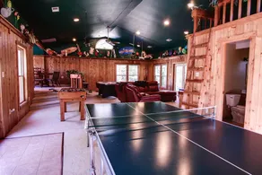 Hidden Hollow Farm - Pool; Game Rm; Sleeps 26, 45 min. to DC, Weddings/Corporate - Image 4