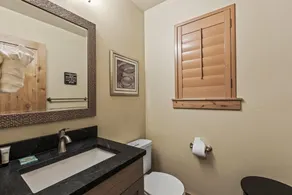 Moose Mgmt at Bear Hollow 5477-L: Pvt Hot Tub-Dog Friendly-BBQ, Pool, Parking - Image 4