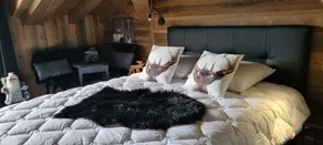 Chalet Le Cerf, sleeps 12 / 14. Jacuzzi, sauna. - Image 4
