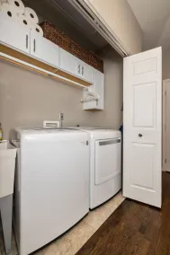 Beau 4 BR, 4. 5 Bath, maison exécutive avec piscine creusée et accessible aux handicapés! - Image 2
