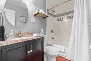 MODERN LIVING! CAMELBACK EAST-BILTMORE HOME - Image 5