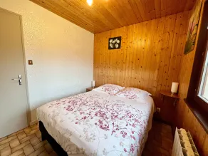 Chalet cosy en bordure de forêt avec wifi, terrasse et équipements complets à Rochesson - Image 5