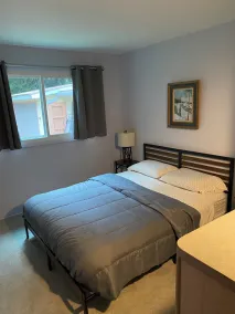Cozy Cottage with private beach front on Lake Huron- short drive to Tawas City! - Image 5