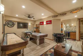 Parfait pour une escapade en couple ou en groupe. Cette grande maison de luxe ne vous décevra pas - Image 3