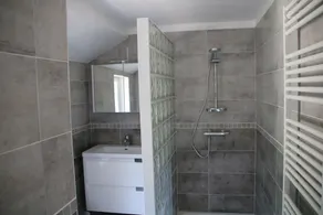 House completely renovated in the countryside in tourist village - Image 5