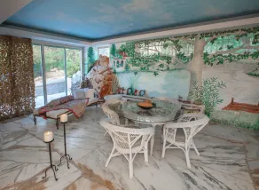Unique Villa with magnificent styling, Panoramic Sea Views and Swimming pool - Image 5