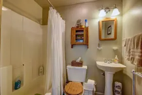 Amazing River House Waterfront Condo on the Choptank River on 18 Acre Farm - Image 2