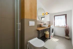 Ferienhaus mit Pool, Ideal für mehrere Familien, 3 separate Wohneinheiten - Image 3