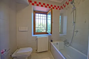 Villa Crispinino - Sommerhus nær Civitella i Val di Chiana i Toscana. Pool og udsigt - Image 4