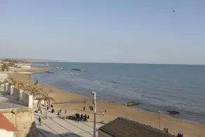 Apartment 10 meters from the sea for 4 people in the center, free wi-fi - Image 3