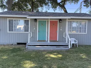 Adorable One Bedroom Cottage along the Sacramento River - Image 4