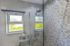 Beautiful, Private Family Villa with Great Pool and access to Beaches, Mountains - Image 5