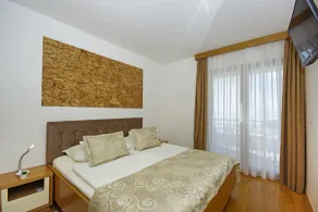 LUKSUSVILLA I KROATIEN med privat pool (OPVARMNING), FAMILIEVENLIGT - Image 5