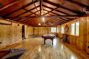 Luxury Lakeside Lodge on Beautiful Somo Lake - Image 4