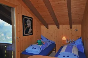 Chalet Häsi 3 (4) room attic apartment - Image 3