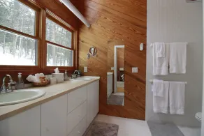 Falcon House: VT Modern Chalet w / Bastu, Vandring, Yoga.  Cykla till Woodstock Village - Image 4