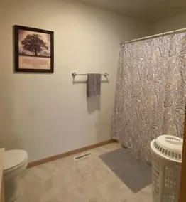 Golf/Hunting/Fishing/ATV Retreat. One level home - Image 3