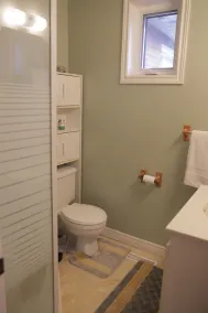 Peaceful & Cozy 3 Bedroom House In Newcastle, ON - Image 4