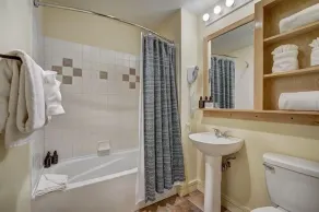 Silver Mill 8200 - 1Br-Walk to Slopes! Kids Ski Free! condo - Image 5