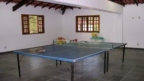 Rustic Country Estate - 5 spacious and comfortable suites in a peaceful retreat. - Image 2