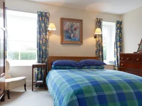 Large Traditional Cornish Stone Cottage In Portloe Village - The Roseland AONB - Image 3