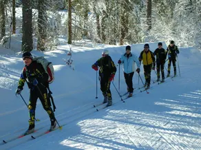 Chalet de carácter, 10 personas, cerca de las pistas de esquí, vista impresionante - Image 3