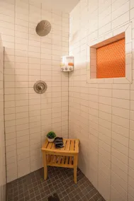 Cozy eclectic cottage where you can reconnect and unwind, designed for couples. - Image 4
