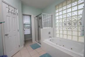 Nice and cozy home is just a short walk to the beach and pool! - Image 3