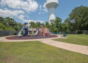 BEACH Townhouse - Swimming Pool, Casinos, Gated Keesler - Image 3
