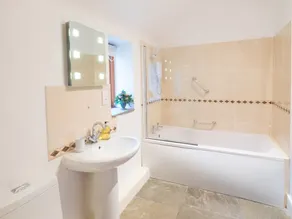 Cottage-Supérieure-SDB privée - Image 4