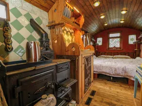 The Gypsy Caravan - Image 5