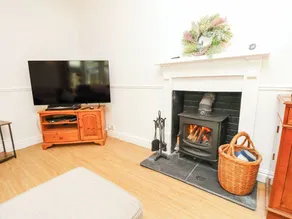 Bay Cottage - Image 3