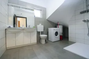 House 2183/55997 (Istria - Medulin), 4000m from the beach - Image 4