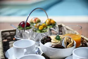 Luxusvilla mit privatem Pool und Tennis in Rom - Villa Laurentia - Image 3