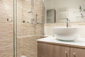 GuestHost - Colorful Boccaccio Apartment - Image 2