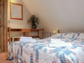 Alojamiento de 2 habitaciones en Shandon, near Loch Lomond - Image 3