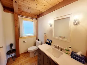 Luxurious Vermont home minutes from Sugarbush Resort - Image 5