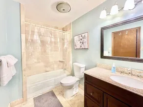 Lovely Metairie 1600sft Loft 10 mnts to Hospitals - Image 3
