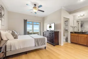 ✨ Stunning Lake View Condo with Balcony & All-Season Sunroom at The Majestic - Image 5