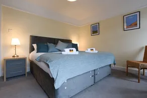 Pet friendly  direct water access  3bed sleeps 6 - Image 3