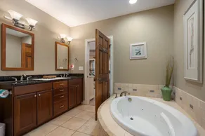 Afternoon Delight-Oceanfront Condo, Pet Friendly, Community Pools - Image 5