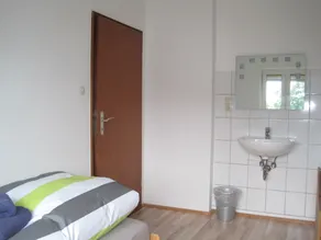 Vacation in the village, cozy holiday home for up to 10 people in the Hessian mountains - Image 5