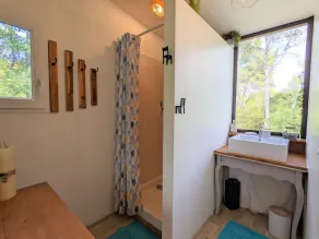 Charmantes Haus mit Pool in einem Pinienwald - Image 3