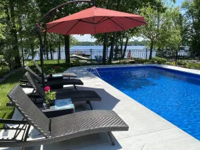Luxury 7000 sq ft Lakefront Home with Hot Tub, Sauna, and Pool - Image 2