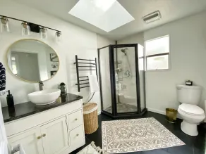 embrace nature in this bright home that has gorgeous views to the lake & forest - Image 3