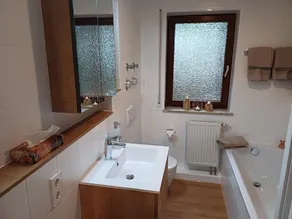Ferienwohnung Panoramablick mit Bergblick, Privatem Garten und WLAN - Image 4