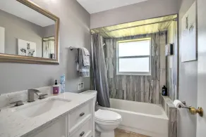 Micanopy Lake Retreat 3 Bedroom Home by RedAwning - Image 5