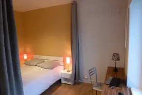 Appartement rénové tout confort vue latérale mer à ROSCOFF - Image 4