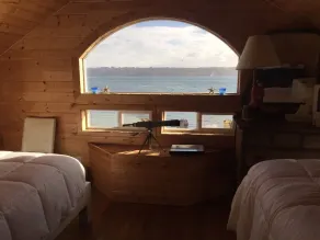 Anchor Away, Whidbey Island Beachfront Getaway - Image 4