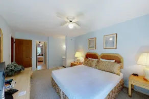 Condo With Central AC, Washer/dryer, Shared Outdoor Pool, & On-site Golf - Image 5